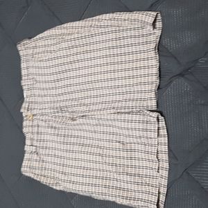 GAP Plaid mens short size 33